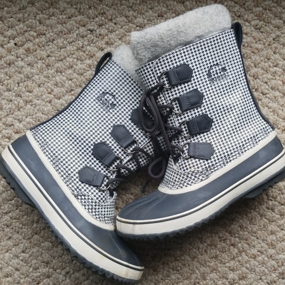 Sorel winter boots leather waterproof lined